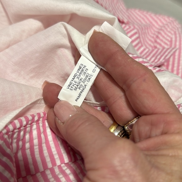 Vineyard Vines NWT Tie Front Seersucker Shirt Dress in Malibu Pank size 2 - Picture 13 of 13